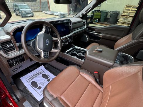 Used 2024 Ford F350 King Ranch w/ Chrome Package image 11