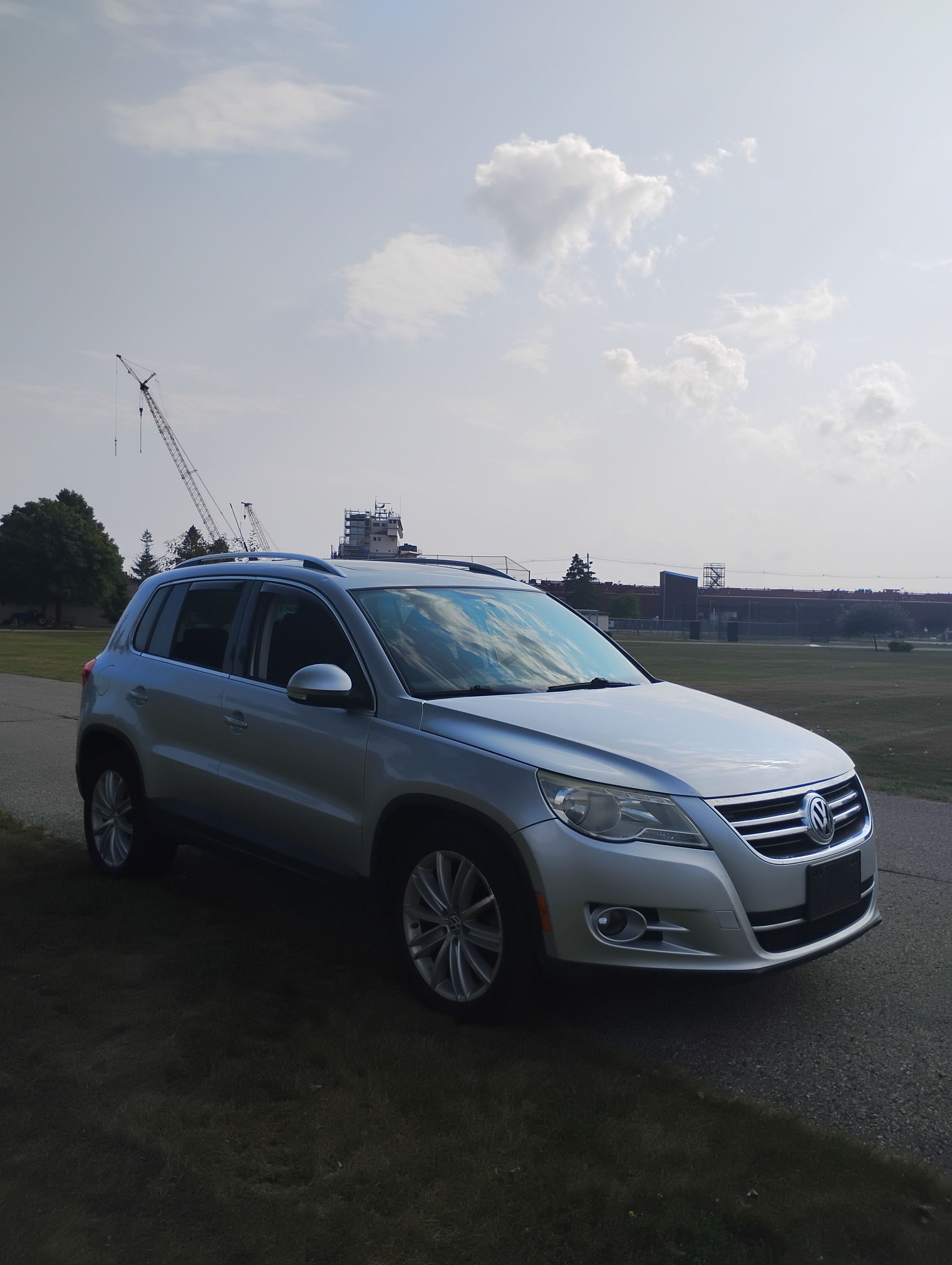Used 2009 Volkswagen Tiguan SEL AWD/4WD image 5