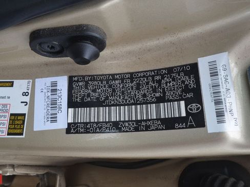Used 2010 Toyota Prius Three FWD image 6