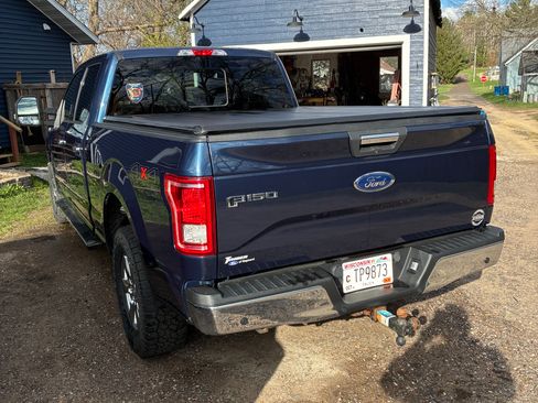 Used 2017 Ford F150 XLT w/ Equipment Group 302A Luxury AWD/4WD image 6