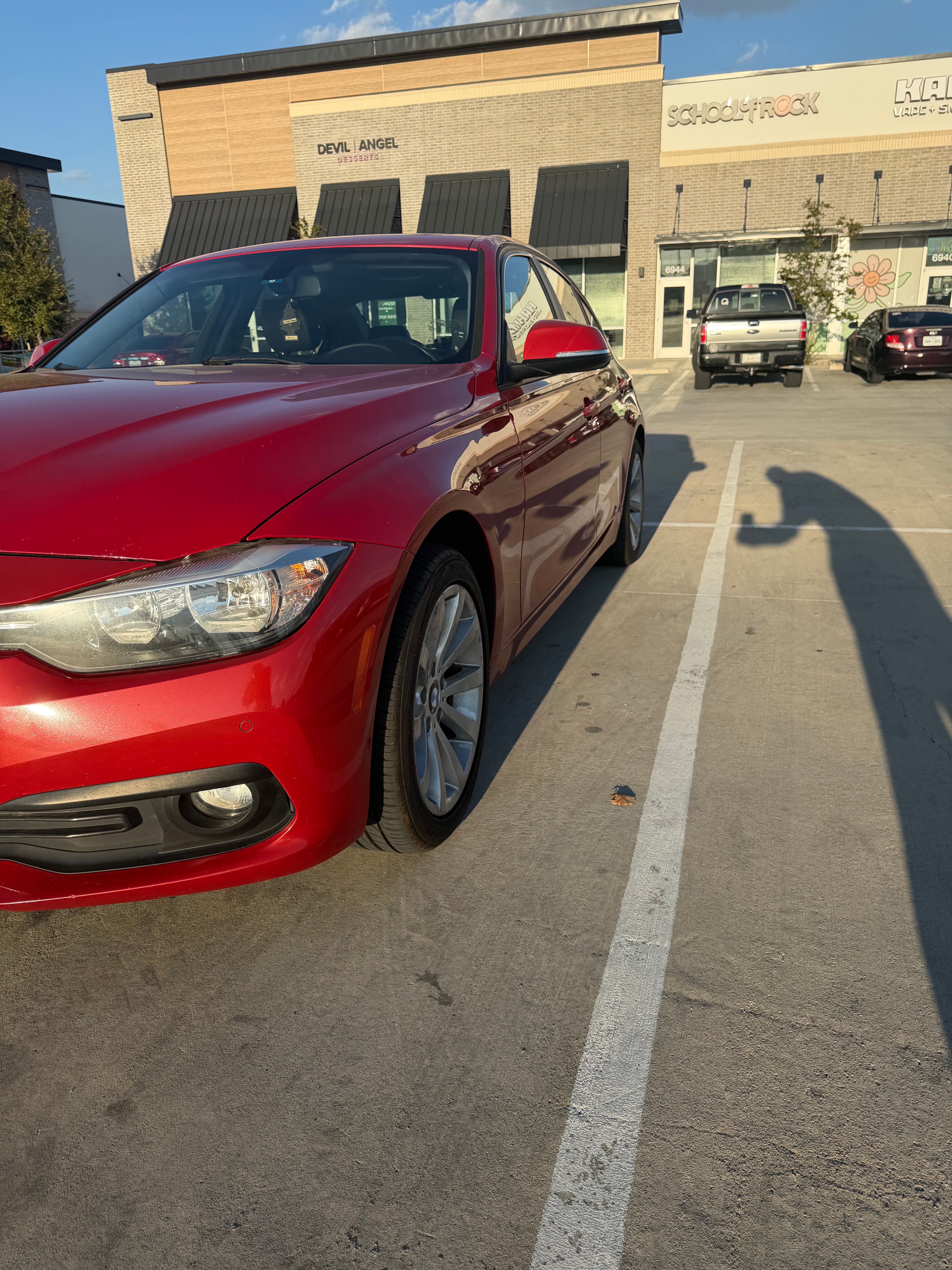 Used 2016 BMW 320i xDrive Sedan w/ Premium Package AWD/4WD image 1