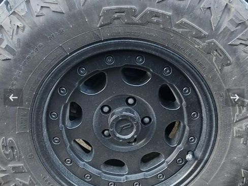 Used 2002 Ford Explorer Limited image 7