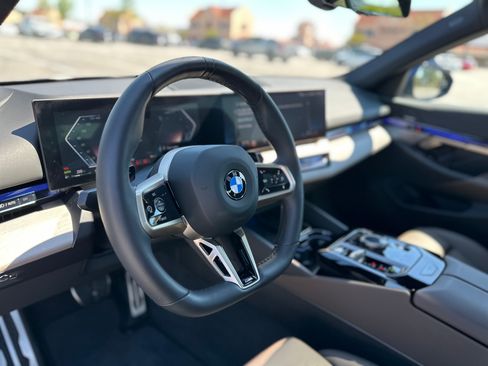 Used 2024 BMW 540i xDrive w/ M Sport Package image 13