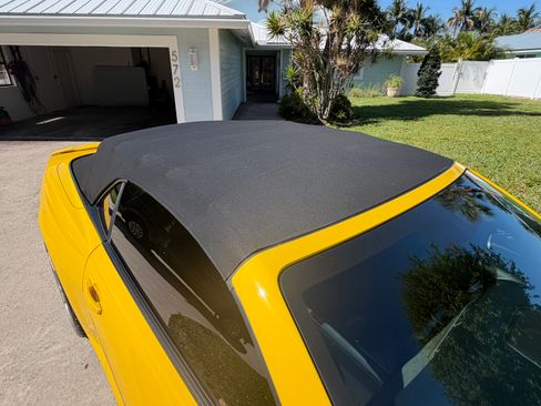 Used 2013 Chevrolet Camaro ZL1 image 25