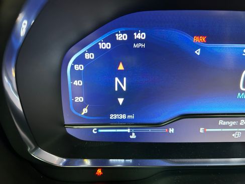 Used 2022 Chevrolet Tahoe LT w/ Luxury Package image 14