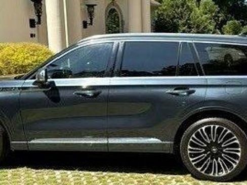 Used 2021 Lincoln Aviator Black Label w/ Dynamic Handling Package AWD/4WD image 1