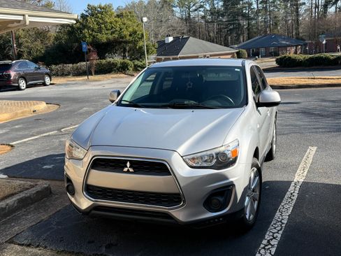 Used 2015 Mitsubishi Outlander Sport ES image 8