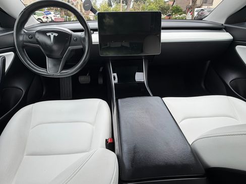 Used 2018 Tesla Model 3 Long Range AWD/4WD image 13