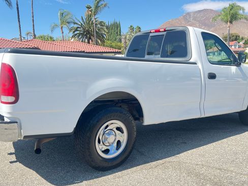 Used 2004 Ford F150 XL RWD image 6