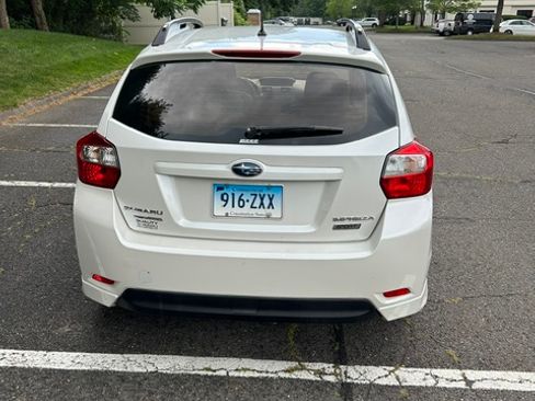 Used 2013 Subaru Impreza 2.0i Sport Premium AWD/4WD image 5