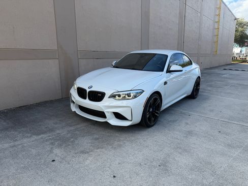 Used 2018 BMW M2 image 2