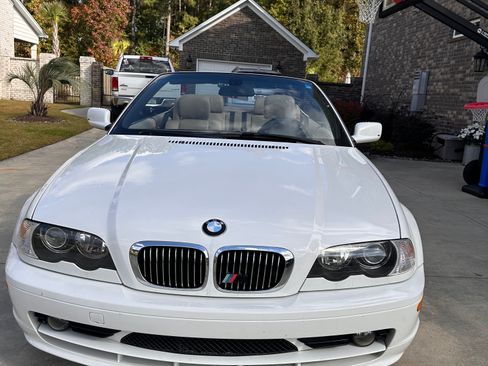 Used 2003 BMW 325Ci Convertible image 11