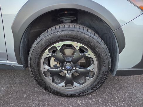 Used 2021 Subaru Crosstrek 2.0i Premium AWD/4WD image 23