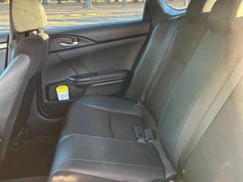 Used 2021 Honda Civic Sport image 14