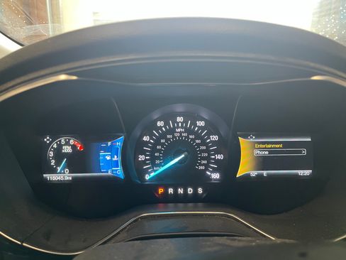 Used 2018 Ford Fusion Titanium image 11