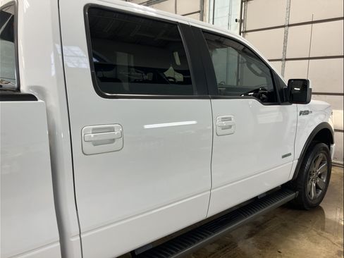 Used 2014 Ford F150 FX4 w/ Equipment Group 402A Luxury image 4