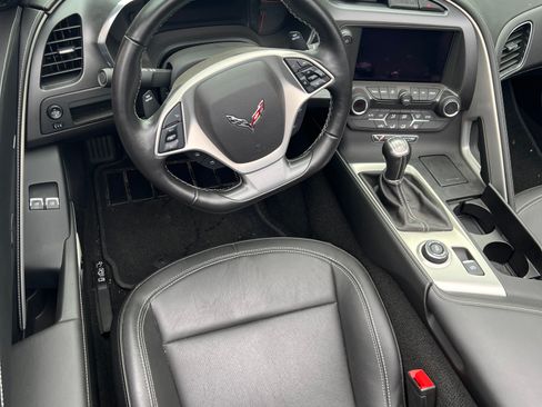 Used 2019 Chevrolet Corvette Stingray Coupe w/ 1LT image 12