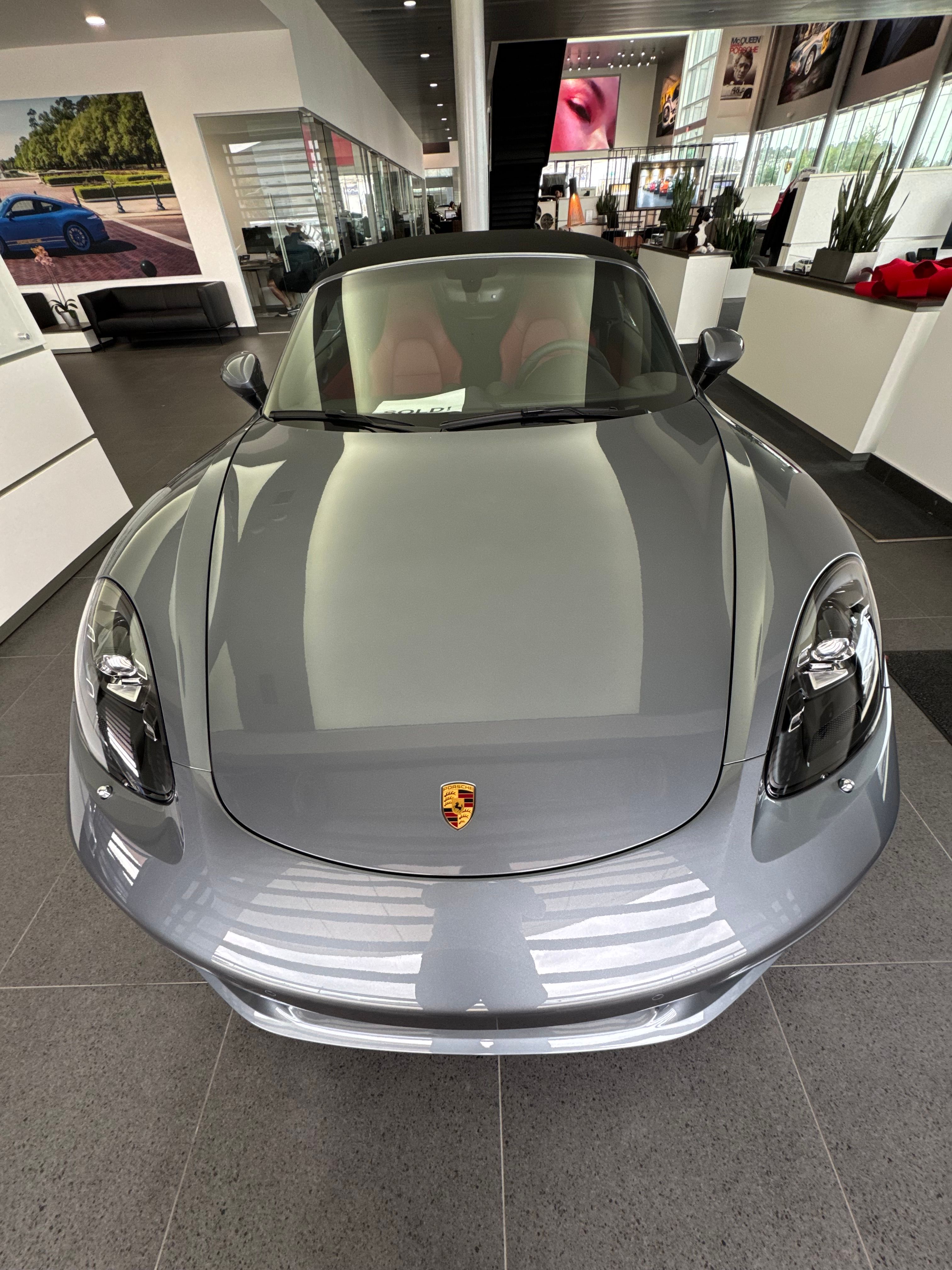 Used 2025 Porsche 718 Boxster S RWD image 6