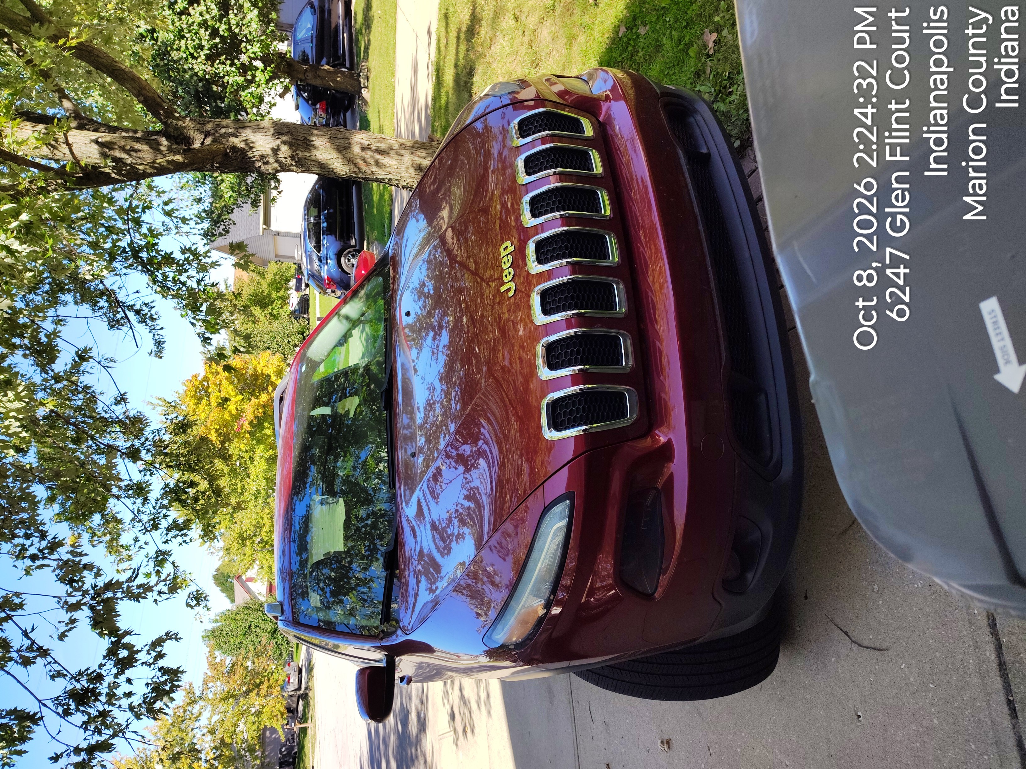 Used 2014 Jeep Cherokee Latitude AWD/4WD image 11