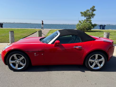 Used 2007 Pontiac Solstice GXP w/ Premium Package image 21
