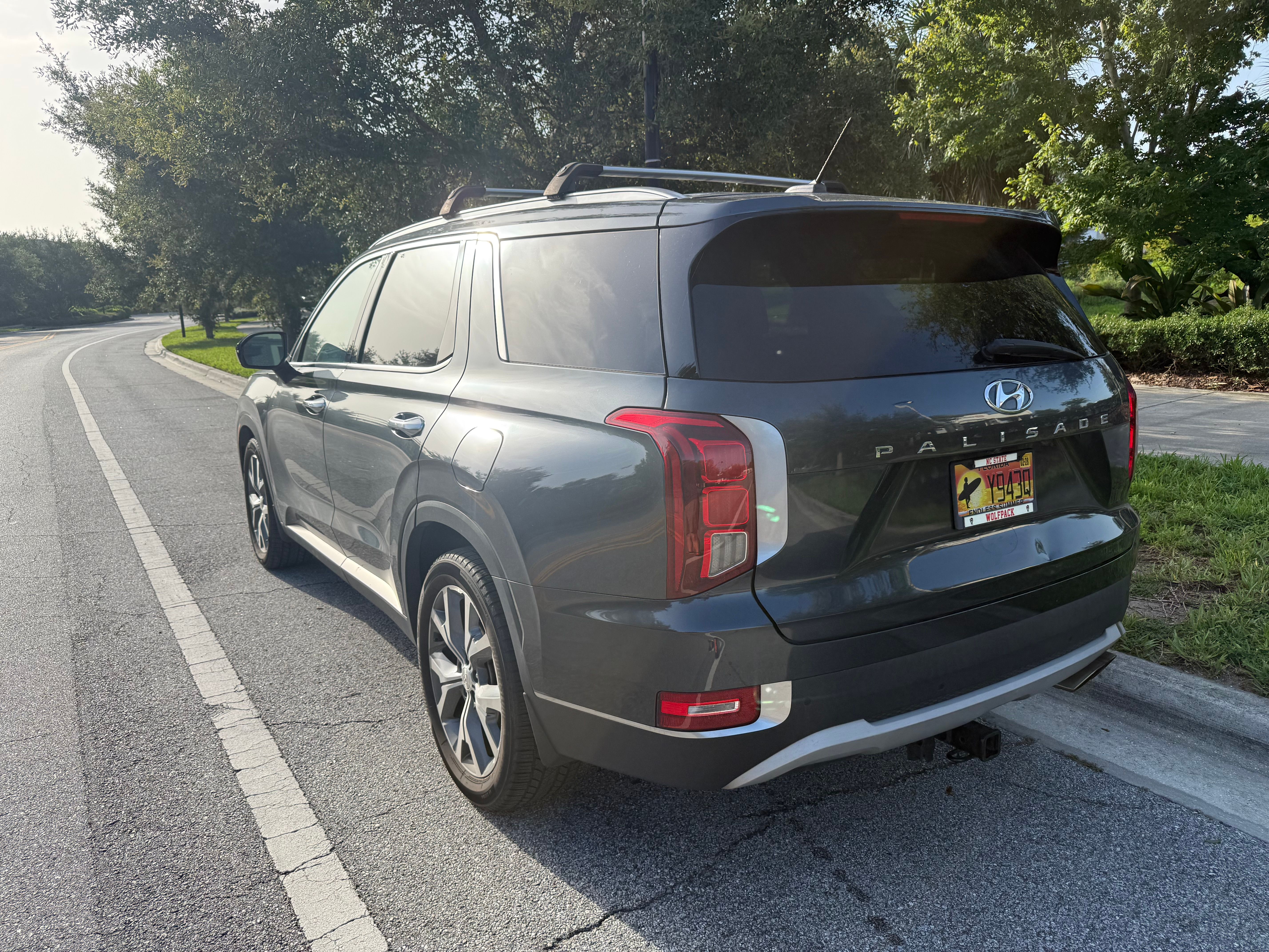 Used 2020 Hyundai Palisade SEL w/ Premium Package FWD image 9