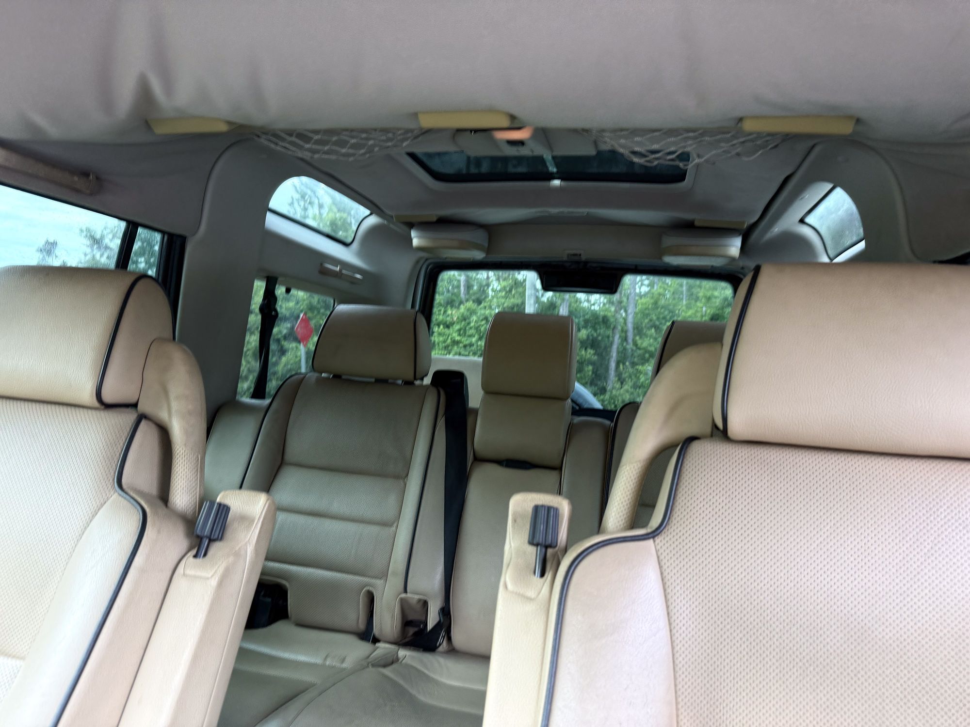 Used 2004 Land Rover Discovery SE AWD/4WD image 25