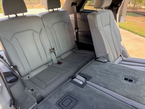 Used 2019 Audi Q7 3.0T Premium Plus w/ Premium Plus Package image 25