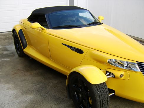 Used 1999 Plymouth Prowler image 16