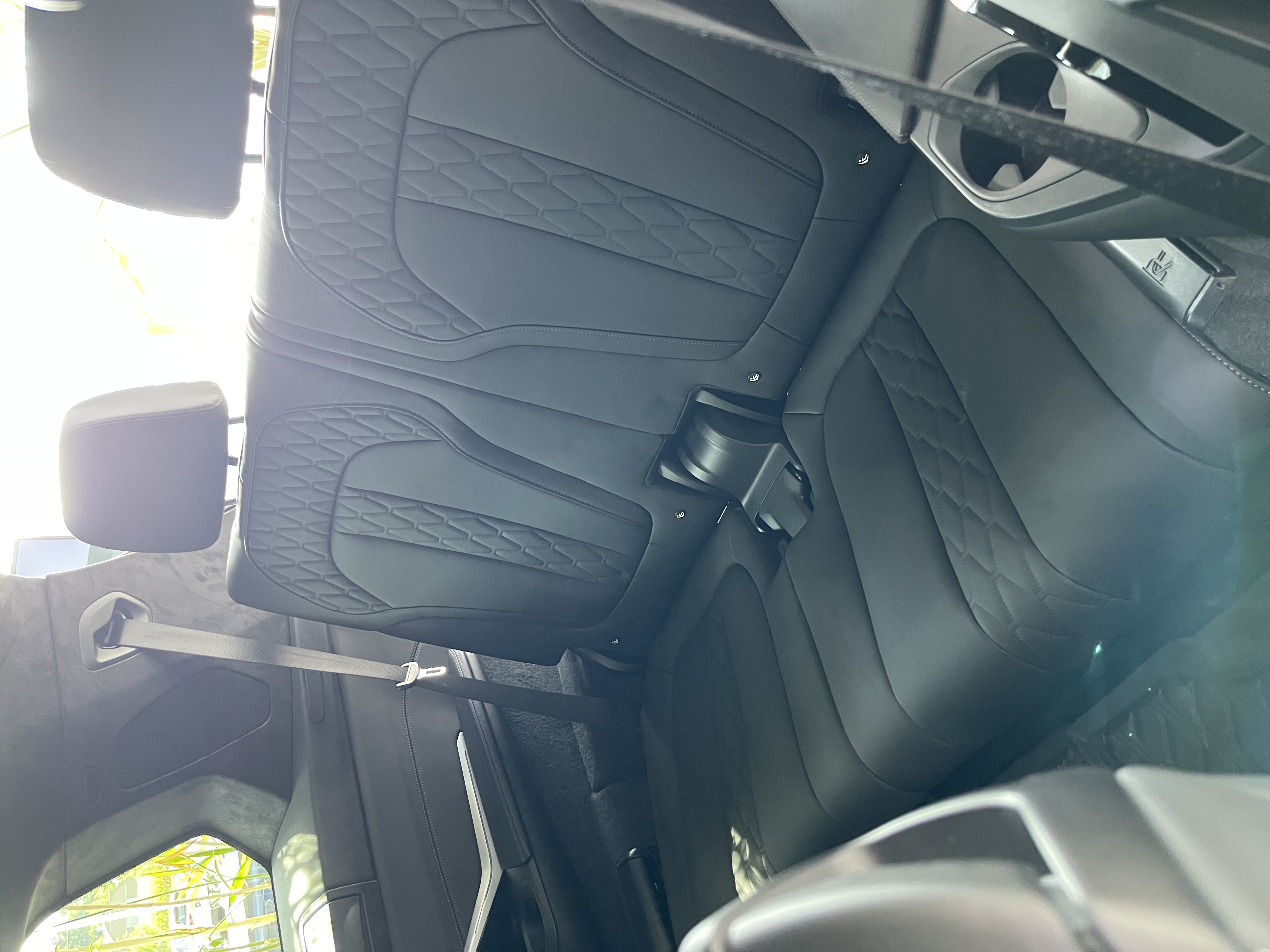 Used 2023 BMW ALPINA XB7 AWD/4WD image 28