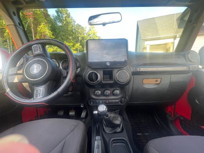 Used 2015 Jeep Wrangler Unlimited Sport