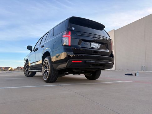 Used 2021 Chevrolet Tahoe Z71 w/ Z71 Signature Package image 10