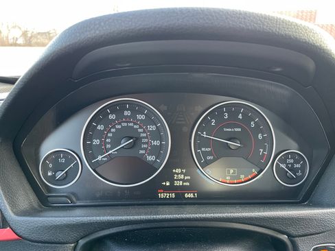 Used 2013 BMW 335i xDrive Sedan AWD/4WD image 12