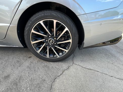 Used 2021 Hyundai Sonata Limited image 24