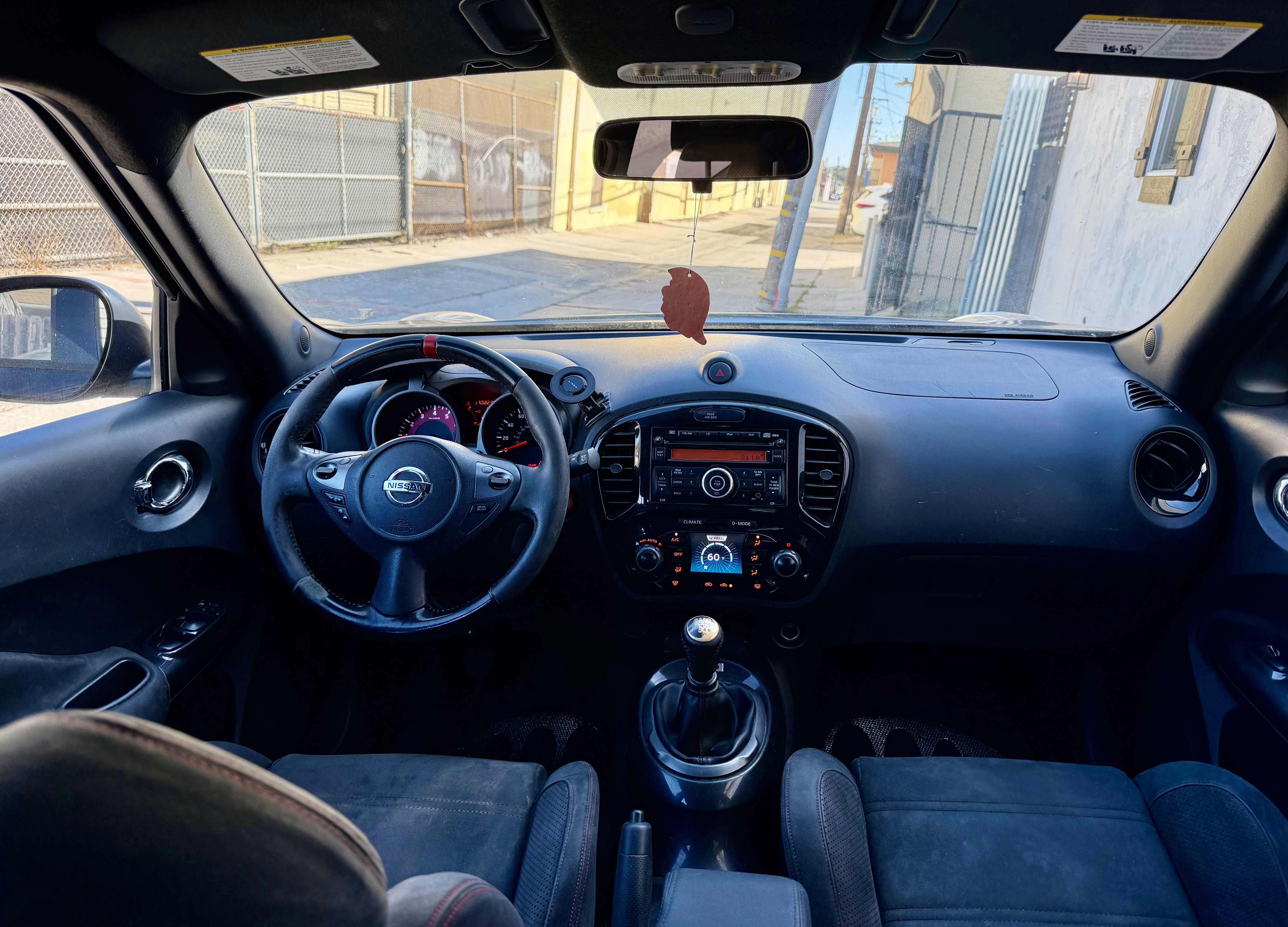Used 2014 Nissan Juke NISMO FWD image 6