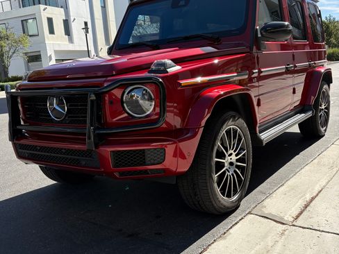 Used 2022 Mercedes-Benz G 550 image 2