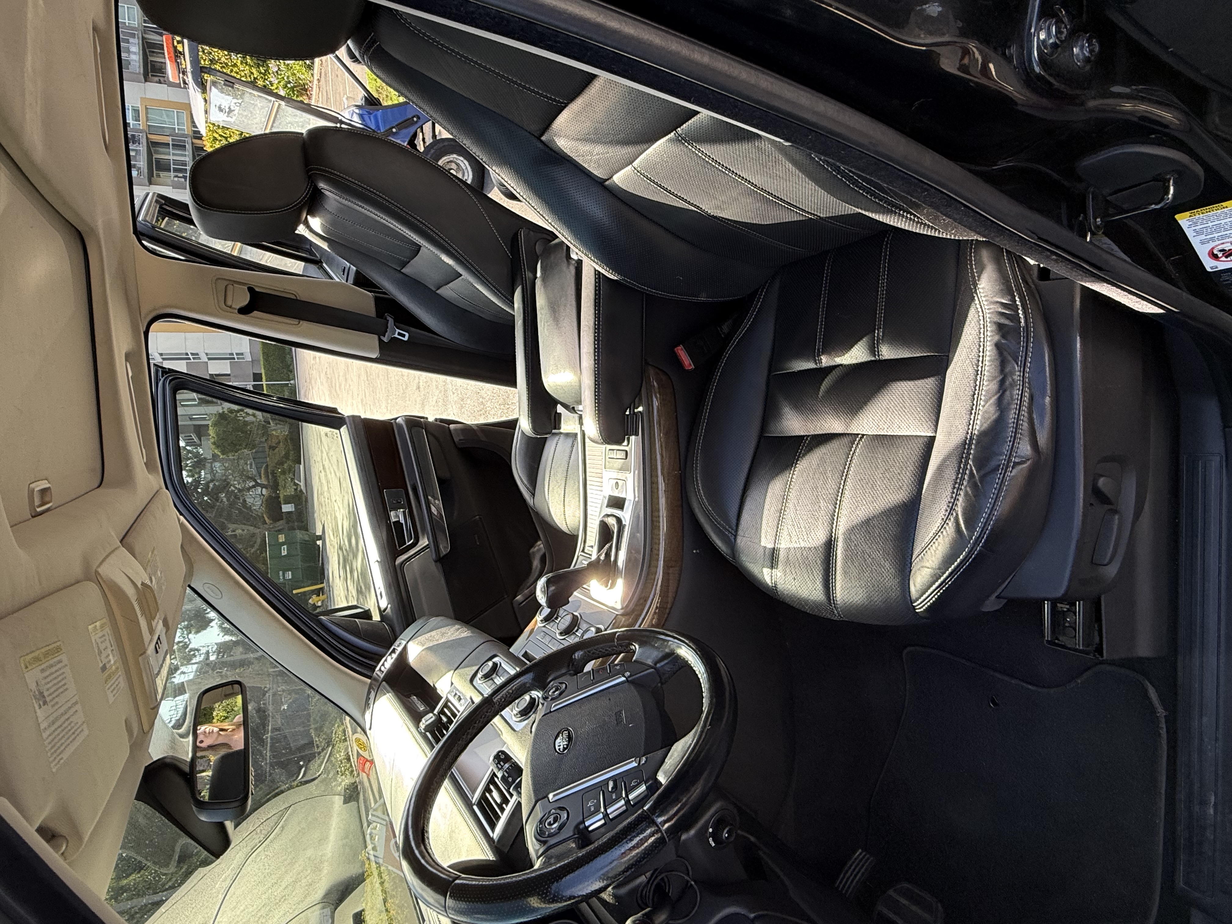 Used 2012 Land Rover Range Rover Sport HSE LUX AWD/4WD image 10