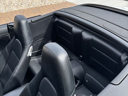 Used 2017 Porsche 911 Carrera image 13