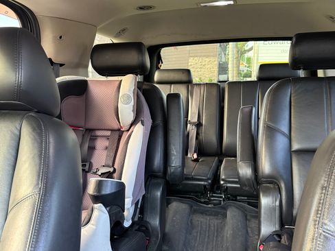 Used 2010 GMC Yukon SLT AWD/4WD image 6