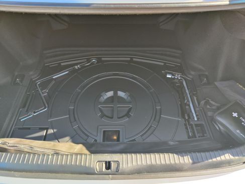 Used 2017 Lexus RC F w/ Performance Package image 9