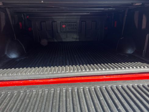 Used 2017 Ford F150 XLT RWD image 8