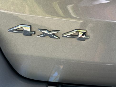 Used 2020 Jeep Grand Cherokee Limited w/ Luxury Group II image 5