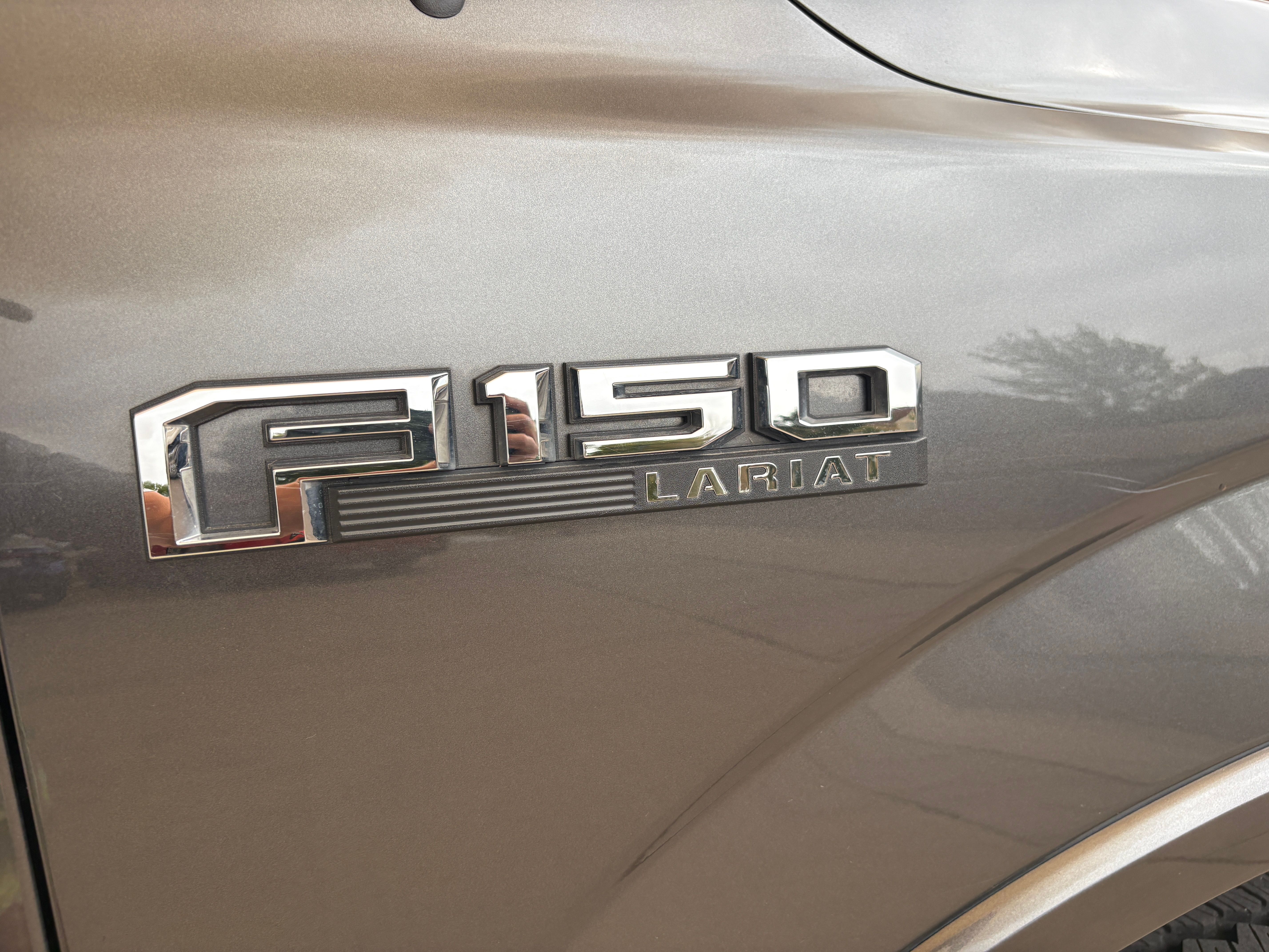 Used 2019 Ford F150 Lariat w/ Equipment Group 501A Mid AWD/4WD image 21