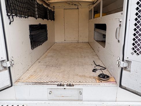 Used 2012 Ford E-350 and Econoline 350 Super Duty w/ PWR Locks & Windows Group image 20