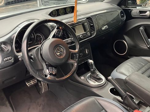 Used 2014 Volkswagen Beetle R-Line image 10