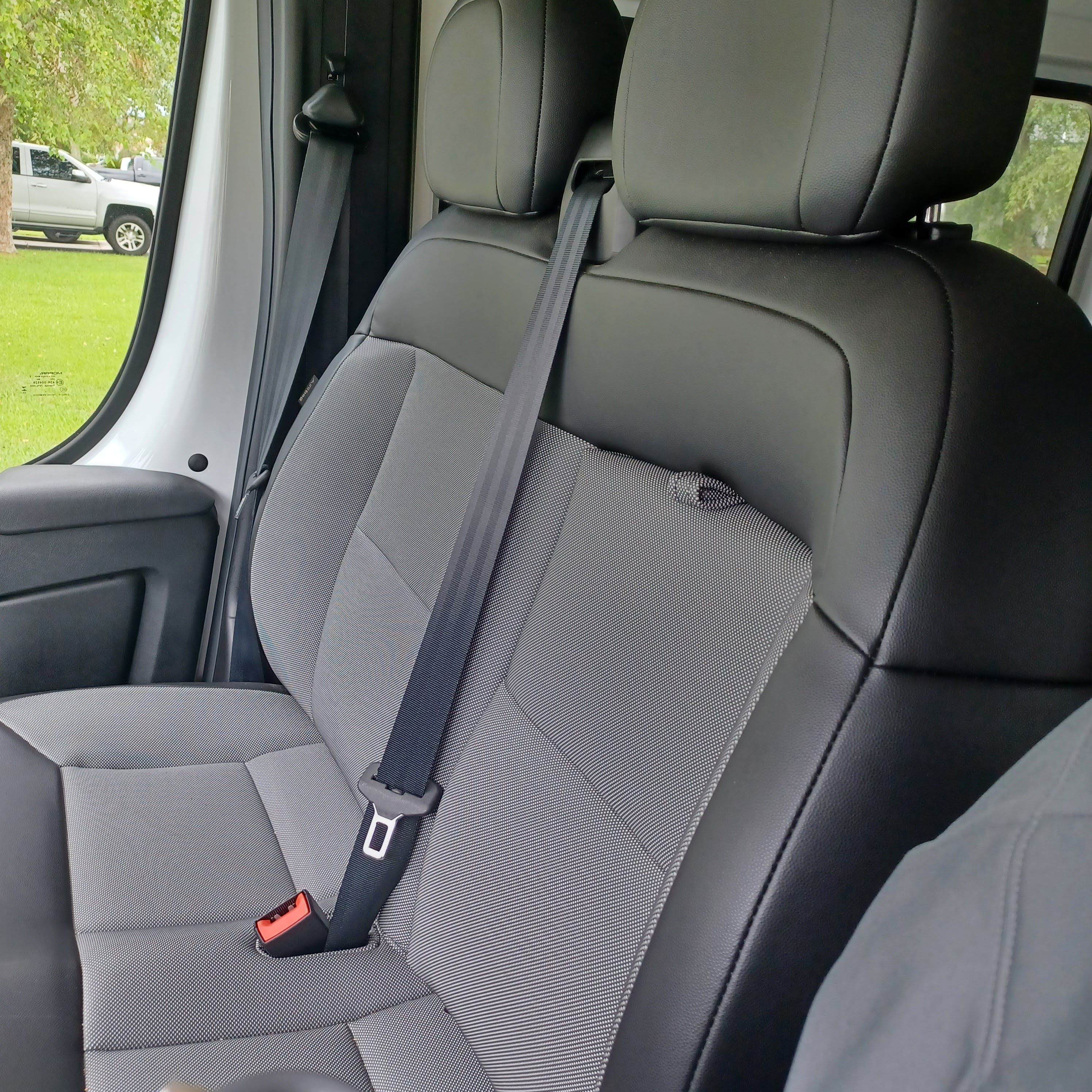 Used 2023 RAM ProMaster 1500 w/ Driver Convenience Group FWD image 6