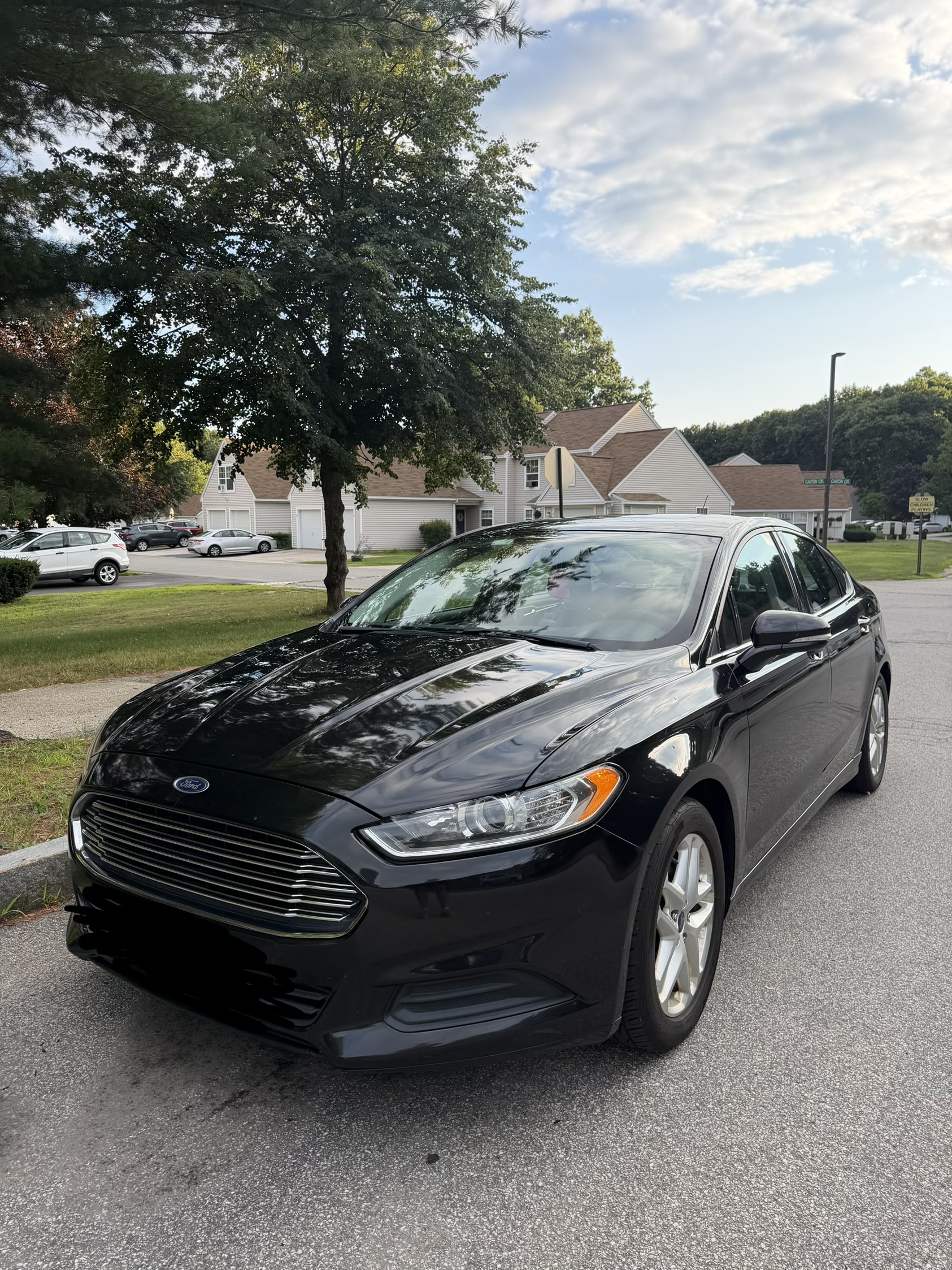 Used 2013 Ford Fusion SE FWD image 1