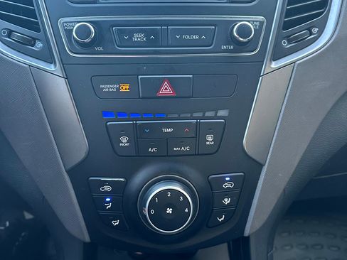 Used 2018 Hyundai Santa Fe Sport image 10