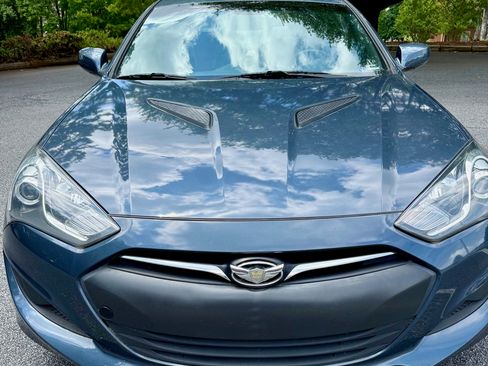 Used 2013 Hyundai Genesis 2.0T image 6