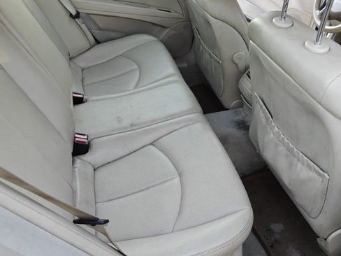 Used 2005 Mercedes-Benz E 320 E 320 Sedan 4D image 15