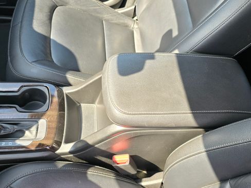 Used 2017 GMC Canyon SLT w/ Trailering Package image 32